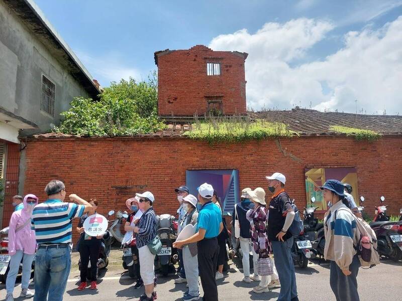 「富富·小山岡」團隊致力培訓在地導覽員。(富富·小山岡團隊提供) 「富富·小山岡」團隊致力培訓在地導覽員。(富富·小山岡團隊提供)