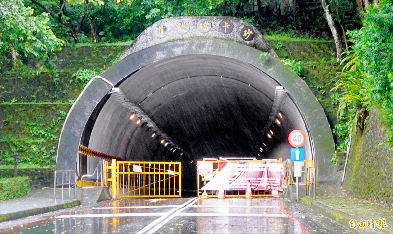 中橫太魯閣至天祥路段，8月份白天放行增為4個時段，其餘時間仍管制禁行。（記者游太郎攝）