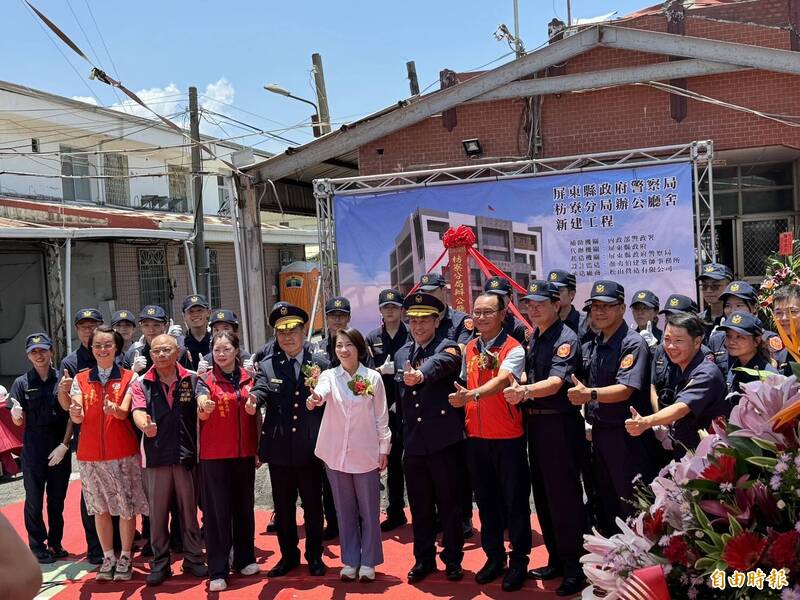 60年歷史警局功成身退，屏東枋寮分局斥資4億重建，縣長周春米前往主持動土典禮。（記者蔡宗憲攝）