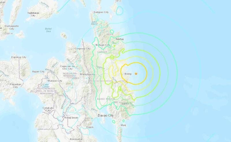 據美國地質調查所(USGS)指出,菲律賓民答那峨島外海於台灣時間今晨6點23分發生規模6.8地震,震源深度僅25.8公里。(圖擷自臉書) 據美國地質調查所(USGS)指出,菲律賓民答那峨島外海於台灣時間今晨6點23分發生規模6.8地震,震源深度僅25.8公里。(圖擷自臉書)