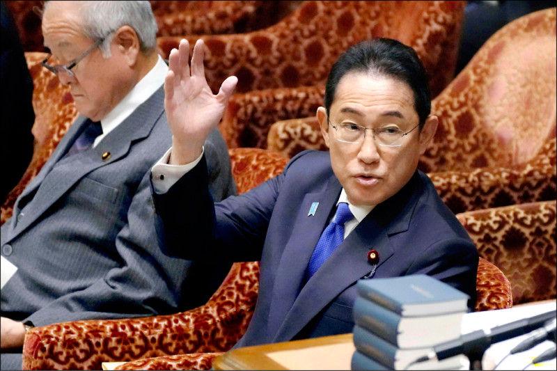 賴清德總統在X平台發文,感謝日本首相岸田文雄任內對台灣的堅定支持。岸田昨也在X平台上回覆賴清德貼文,以中文表示,「相信日台間的羈絆,今後也會繼續深化。」(美聯社檔案照) 賴清德總統在X平台發文,感謝日本首相岸田文雄任內對台灣的堅定支持。岸田昨也在X平台上回覆賴清德貼文,以中文表示,「相信日台間的羈絆,今後也會繼續深化。」(美聯社檔案照)