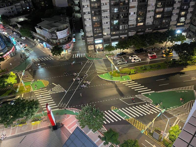 北市道路雙效標線 兩處先行
