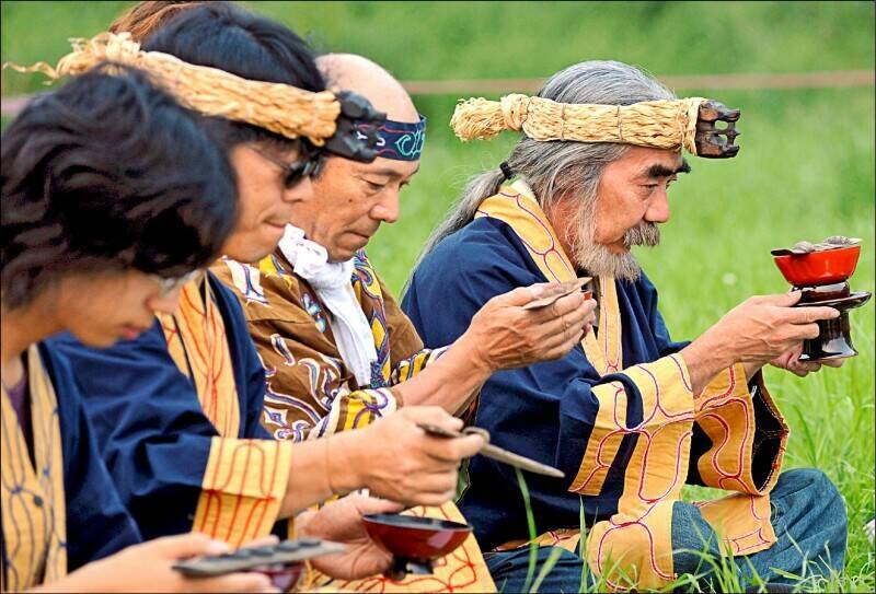 愛努人是歷史上居住在日本東北部地區的古代民族，長期以來與大和民族存在著文化和政治上的差異。（歐新社檔案照）