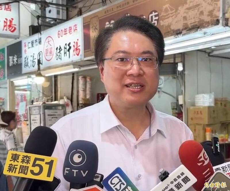 民進黨秘書長林右昌傳將接任交通部長，林右昌把工作做好，其他的不多想。（記者盧賢秀攝）