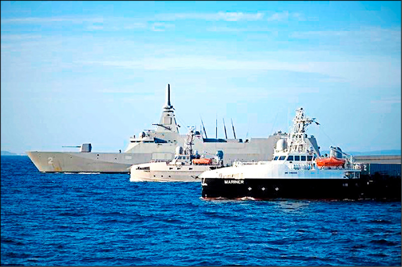 美國海軍「幽靈艦隊大君主」計畫的測試艦「水手號」（USV Mariner）和「遊騎兵號」（USV Ranger），首次部署在西太平洋。（取自Ｘ平台帳號モリジュン）