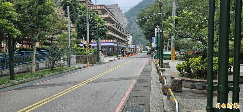 今年四月花蓮地震後，谷關風景區遊客即大幅減少、相當冷清。（記者歐素美攝）