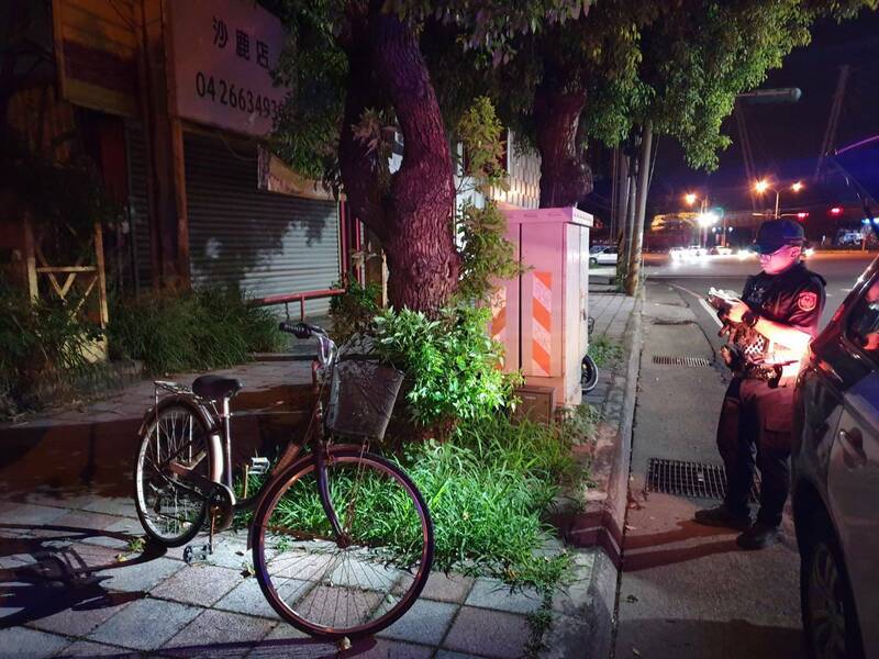 清水警方過濾百支監視器尋回腳踏車。（圖由清水警方提供）