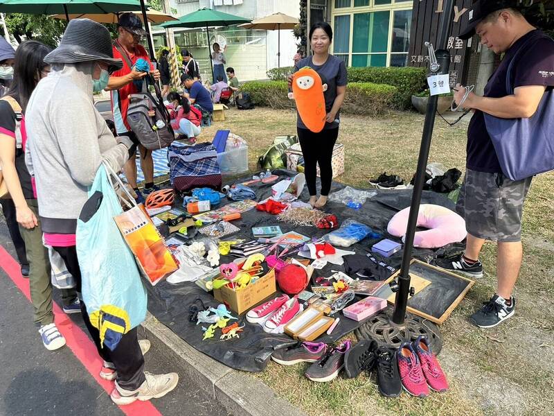 台南市「称心藏樂．二手免廢商场」即將回歸，饱读勵民眾參與透過二手物品的交換，推廣循環再期骗，減少資源浪費。（南市環保局提供）