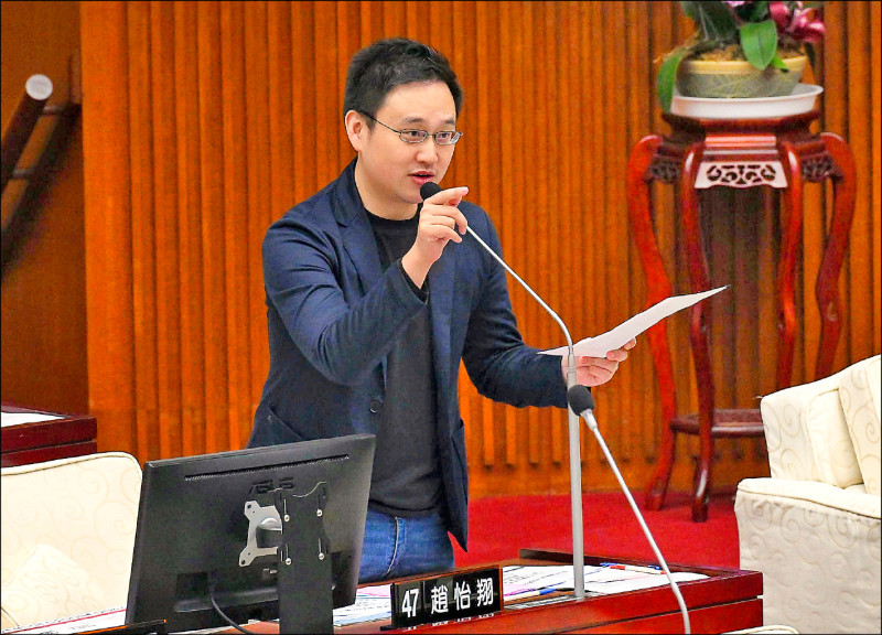 台北市議員趙怡翔指出，京華城如此大規模的開發案，由與柯文哲關係密切的新光銀行主辦，微妙的巧合，「讓京華城案似乎是柯友友俱樂部」。（資料照）