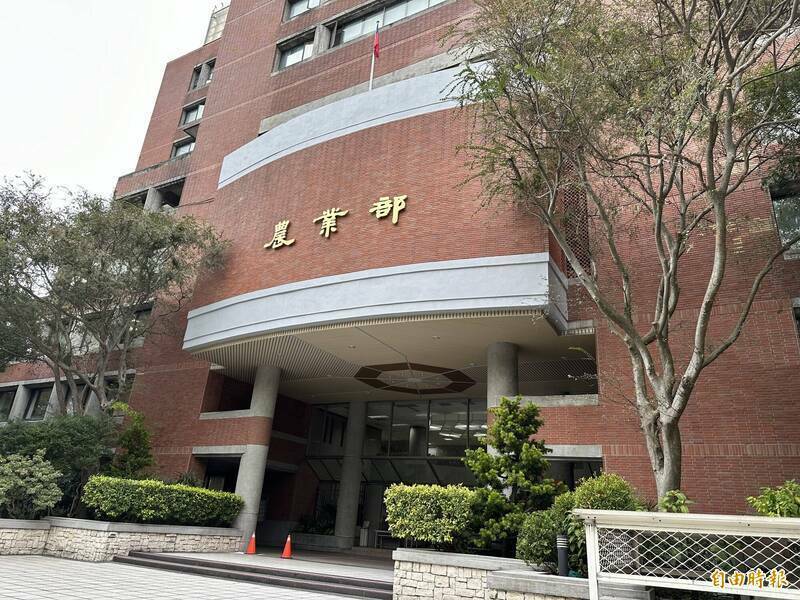 農業部提供就讀高中職、大專院校農家子弟就學金。（資料照）