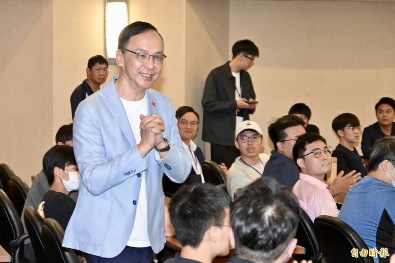 國民黨主席朱立倫今（21）日出席「KMT接班人」民主浪花台北場活動並致詞。（記者叢昌瑾攝）