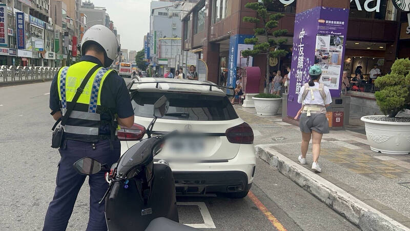 台中市警第二分局今年1月至9月已取締1056件。（警方提供）