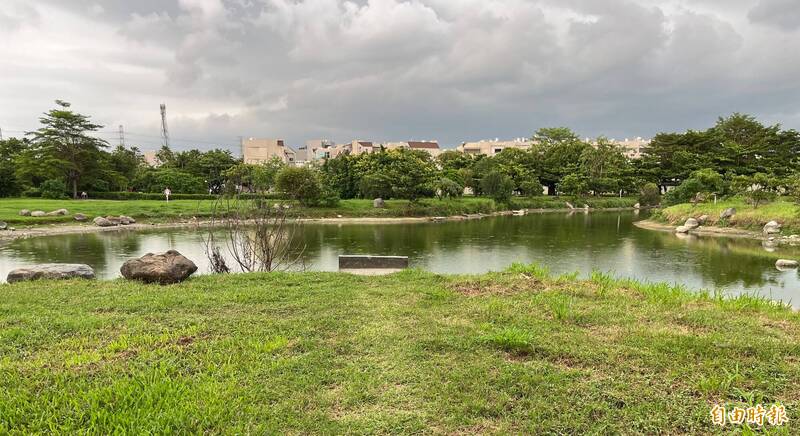 水利局將打造仁武區八卦休閒公園滯洪池。（記者陳文嬋攝）
