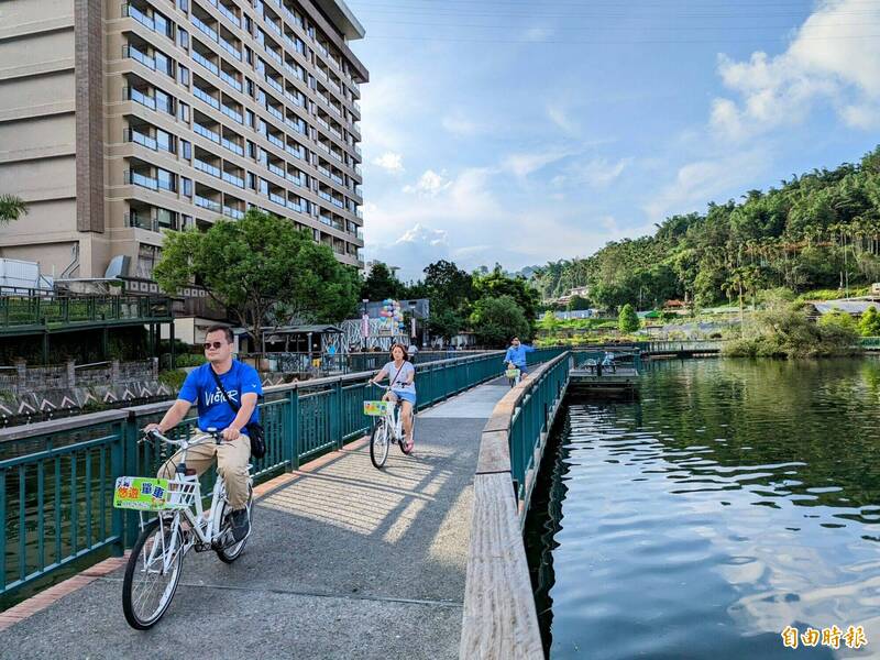 日月潭Come!BikeDay自行車活動將在11月9日登場，今年除了環潭騎行、兒童滑步車，還有日月潭「集石通」集章。（記者劉濱銓攝）