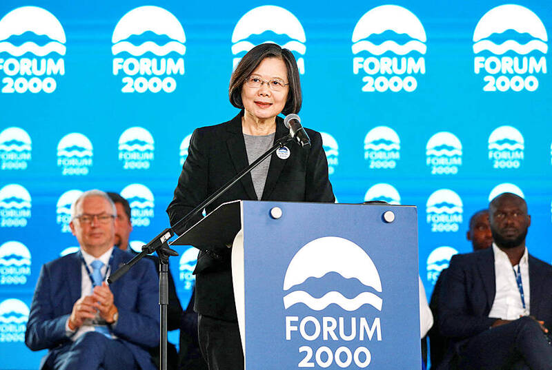 
Former President Tsai Ing-wen speaks during the annual Forum 2000 Conference in Prague yesterday.
Photo: Reuters