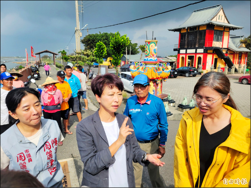 無黨籍前台南市議長郭信良遭判重刑，外界認為恐影響下一屆台南市長選舉；立委陳亭妃昨回應表示，不關我的事情。（記者王姝琇攝）