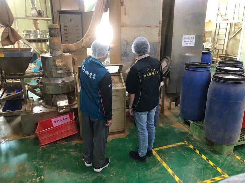 濟生公司飛馬牌特調咖哩粉遭檢出蘇丹色素，台北市教育局清查有3間學校在9月曾使用到該咖哩粉，已立即下架。（資料照，雲林縣衛生局提供）