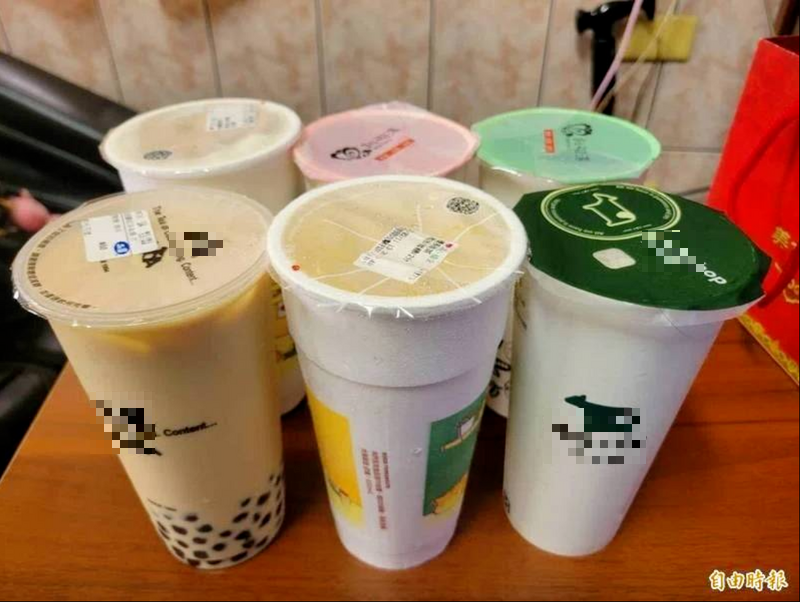 原PO發現飲料店喜愛以「諧音哏」命名。示意圖。（資料照）