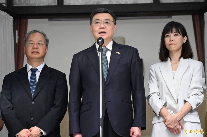 美國共和黨總統候選人川普、副總統候選人范斯確定當選，行政院說，政府會持續強化各項合作，與具有共同民主價值理念的美國政府，共同深化台美關係。（資料照）