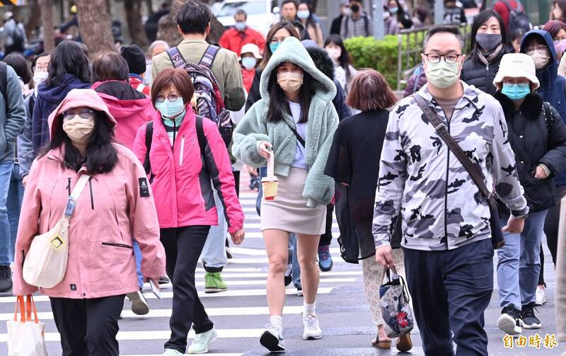 受到北方涼空氣南下影響，氣溫顯著下降，北部及東部地區的白天高溫將下降至21度至24度之間，入夜最低可達19度左右。（資料照）
