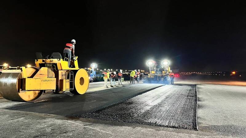 桃園機場公司開始北跑道歲修維護。（桃機公司提供）