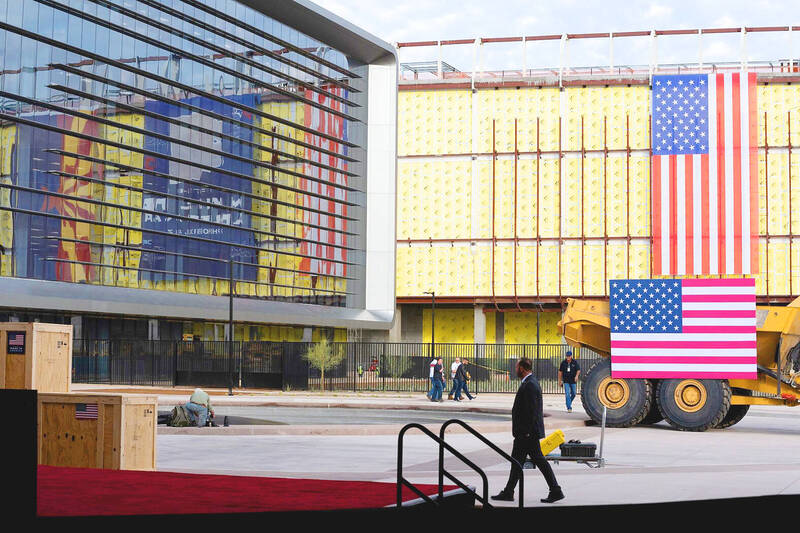 The Taiwan Semiconductor Manufacturing Co facility under construction in Phoenix, Arizona, on Dec. 6, 2022. TSMC announced plans to boost its investment in the state to US$40 billion and construct a second production facility, following major customers urging the chipmaker to build more advanced semiconductors in the US.
Photo: Caitlin O’Haram, Bloomberg