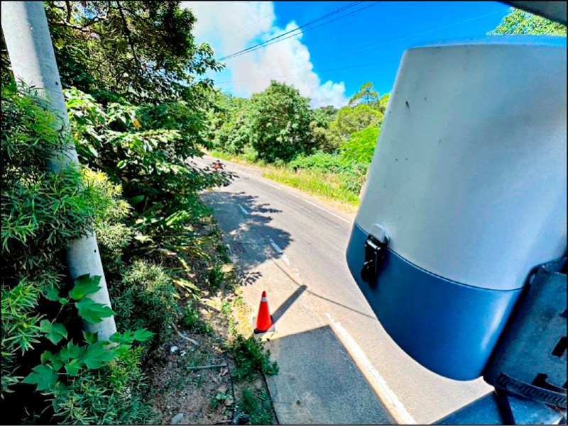 空品感測器、移動式指揮車建功，苗縣揪出紡織廠違規。（苗縣府提供）