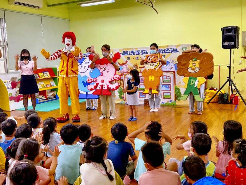 針對腸病毒升溫，宜蘭縣衛生局呼籲家長及幼兒勤洗手預防。（宜蘭縣衛生局提供）