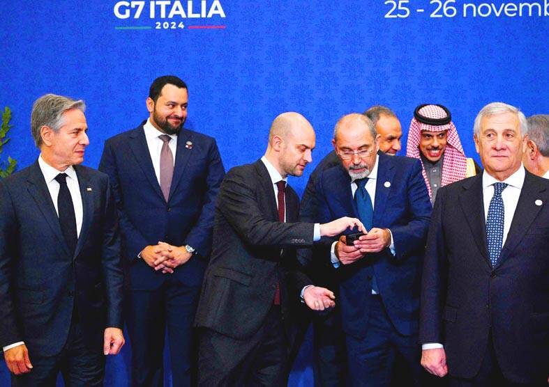 
From left: US Secretary of State Antony Blinken, Qatari Minister of State Mohammed bin Abdulaziz al-Khulaifi, French Minister of Foreign Affairs Jean-Noel Barrot and Jordanian Minister of Foreign Affairs Ayman Safadi interact alongside other officials during the G7 Foreign Ministers’ meeting in Fiuggi, Italy, on Monday.
Photo: AFP