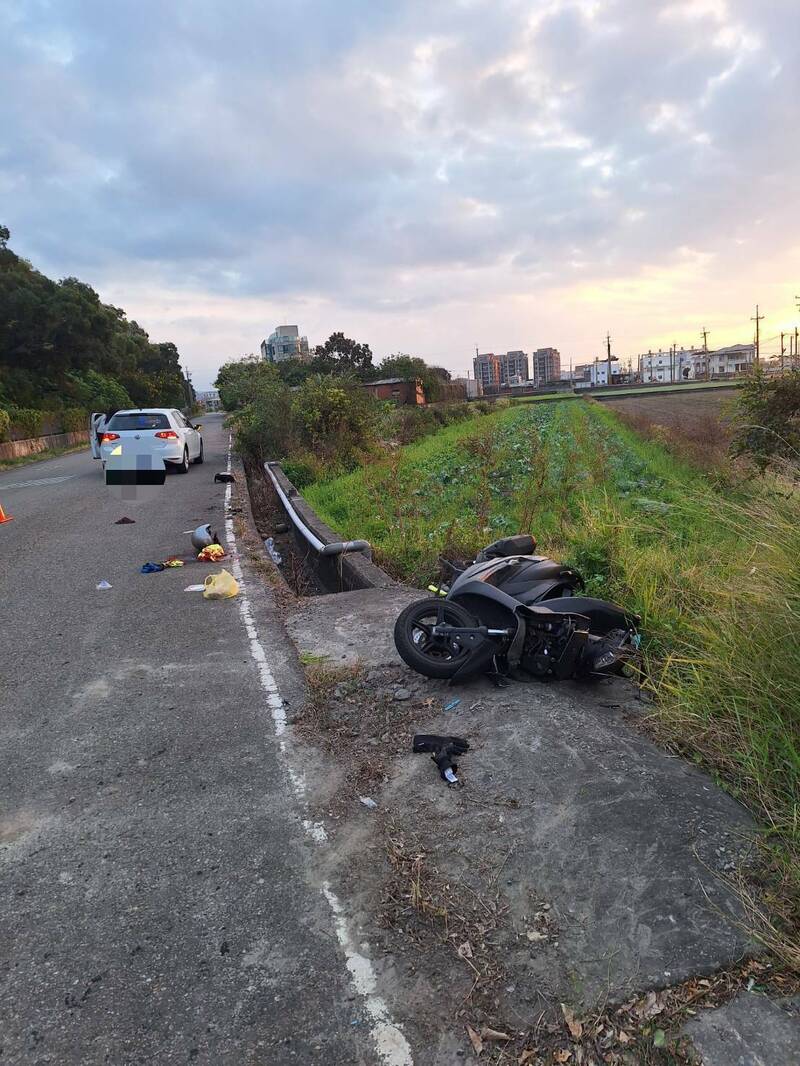 汽、機車路口擦撞，60歲女騎士送醫不治。（民眾提供）