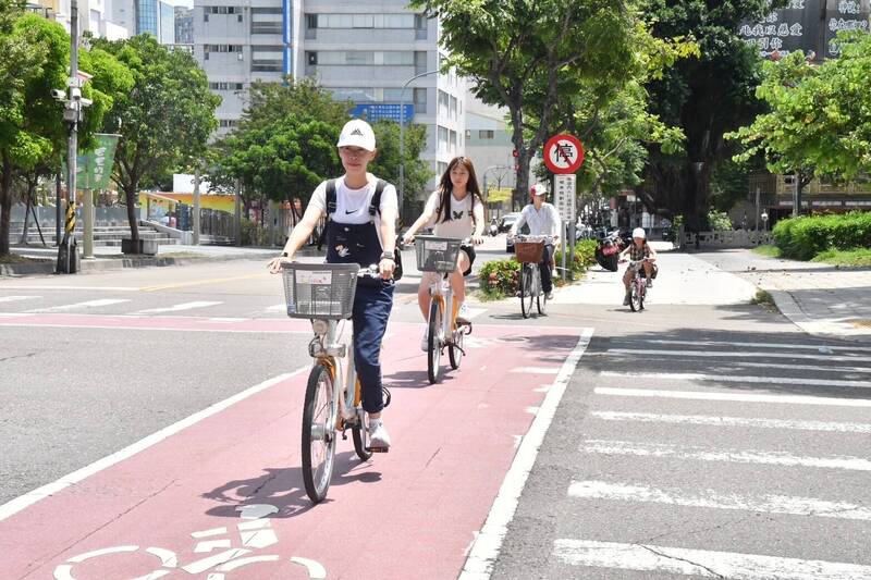 中市You Bike騎乘人數今天已破億人次。（市府提供）