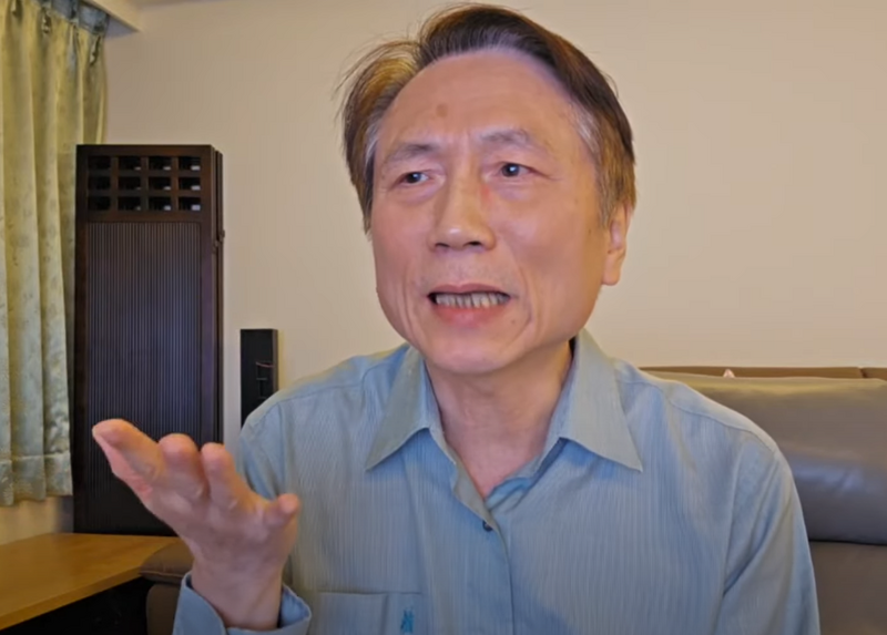 詹江村10日深夜開直播。(圖翻攝自詹江村YT直播) 詹江村10日深夜開直播。(圖翻攝自詹江村YT直播)