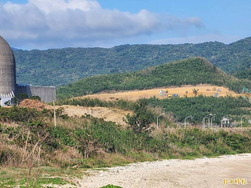 核三廠轉型太陽能，面海光電板恐影響墾丁海域「景觀」。（記者蔡宗憲攝）