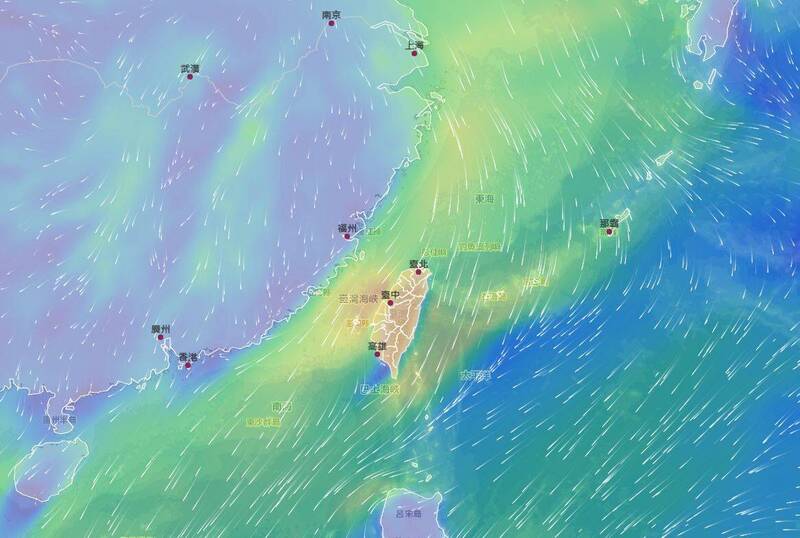 由於冷高壓偏北，所以西北風在很北邊，冷空氣基本上是沿海、陸交接區域南下。（圖擷自中央氣象署）