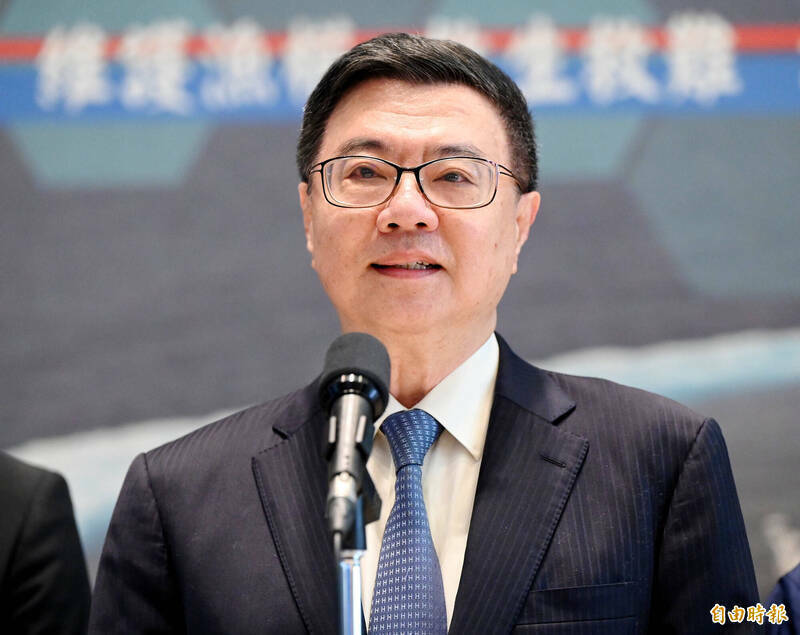 立法院內政委員會近日為選罷法修法等不斷攻防，昨天有民團號召青鳥集結抗議，行政院長卓榮泰今天在院會中表示表示，希望國會能聽取社會意見，暫緩爭議性、政治性法案，先通過明年度中央政府總預算案與福國利民法案。（資料照）