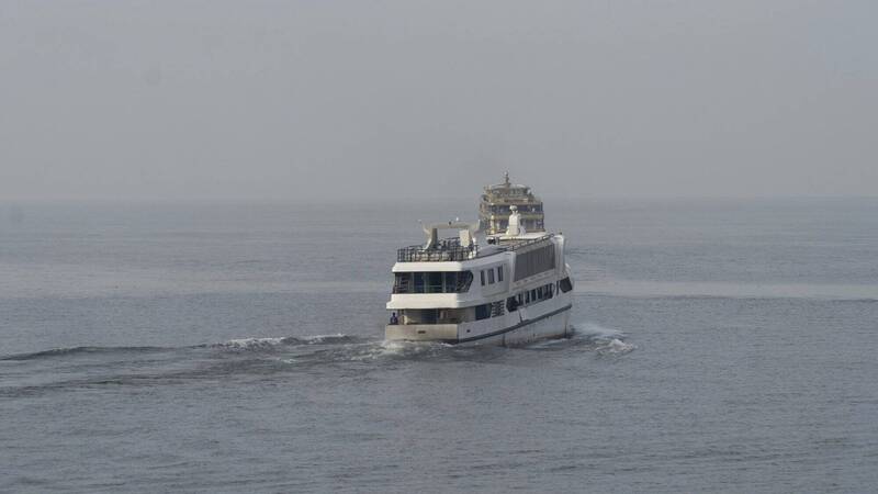 剛果民主共和國1艘渡輪翻覆，至少有38人喪命、100多人失蹤、20人獲救。剛果渡輪示意圖。（美聯社）