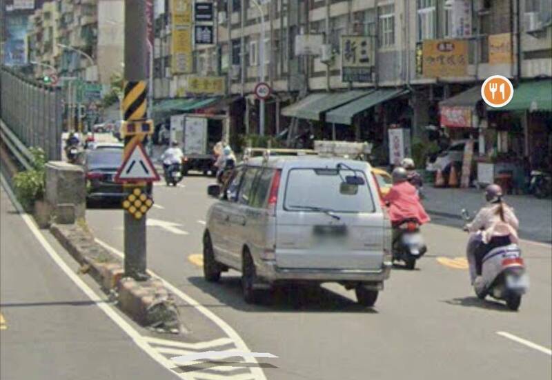 莊姓男子騎腳踏車為閃避「流浪狗」被撞死,「愛爸」被起訴。(翻攝Google地圖) 莊姓男子騎腳踏車為閃避「流浪狗」被撞死,「愛爸」被起訴。(翻攝Google地圖)