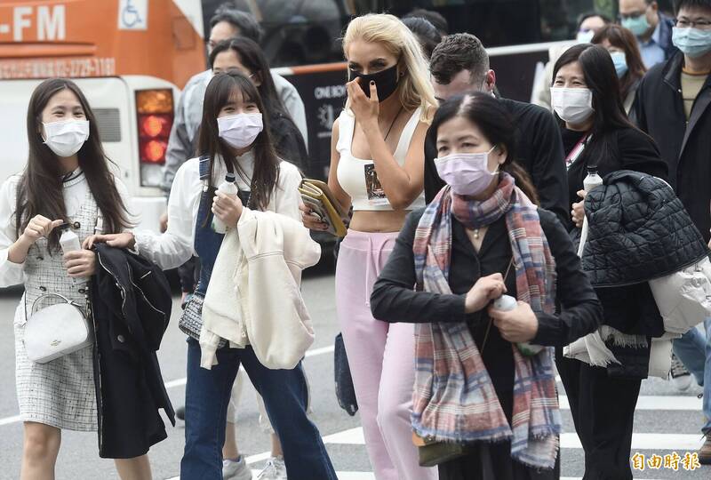 週五（27日）冷氣團大舉南下，有機會成為入冬首波強烈冷氣團，甚至不排除達到寒流等級。（資料照）