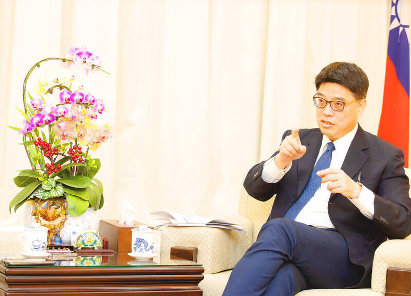 Mainland Affairs Council Minister Chiu Chui-cheng speaks during an interview in Taipei yesterday.
Photo: CNA