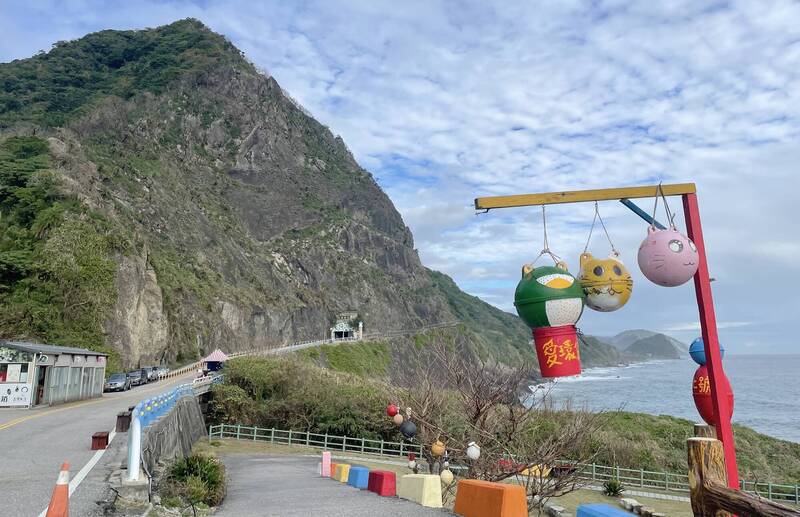 東海岸知名景點「親不知子海上古道」，明年元旦將重新開放，當天免費入園迎接曙光。（豐濱鄉公所提供）