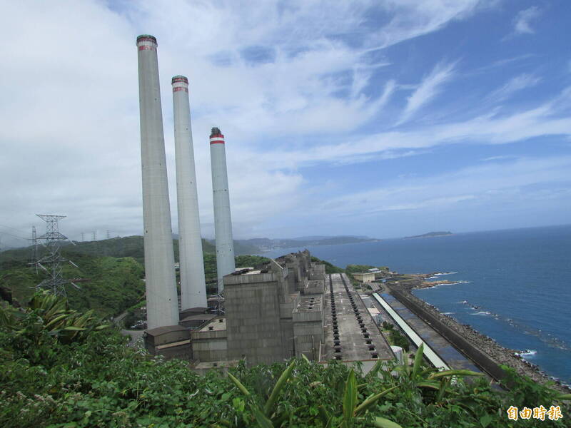 環團痛批台電為了強推協和四接，不斷撒播缺電恐懼。（記者盧賢秀攝）