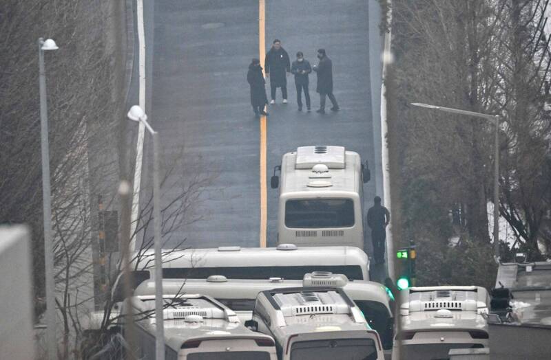 尹錫悅官邸已組織層層防線。（法新社）