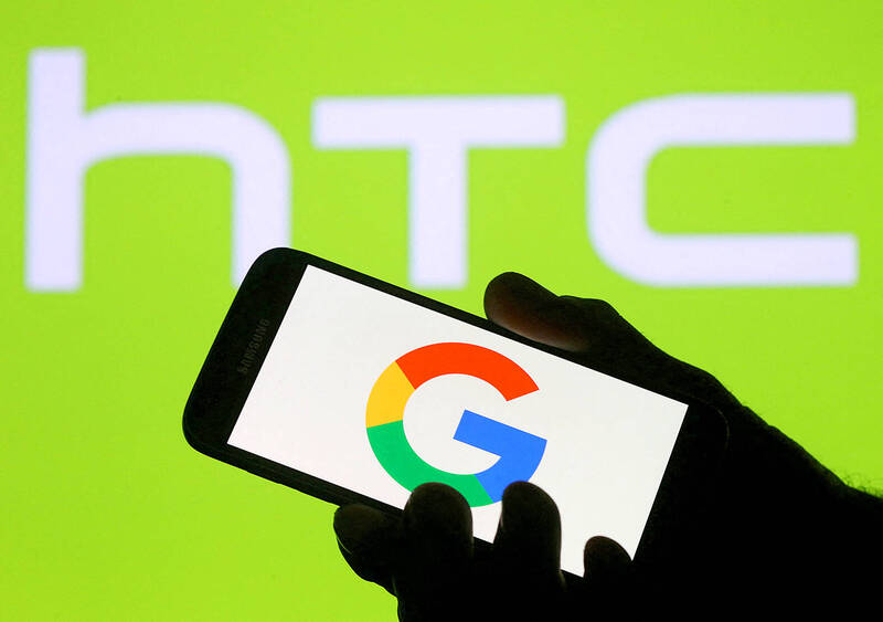 The Google logo is displayed on a smartphone in front of a HTC logo in an arranged photograph taken on Sept. 21, 2017.
Photo: Reuters
The Google logo is displayed on a smartphone in front of a HTC logo in an arranged photograph taken on Sept. 21, 2017.
Photo: Reuters