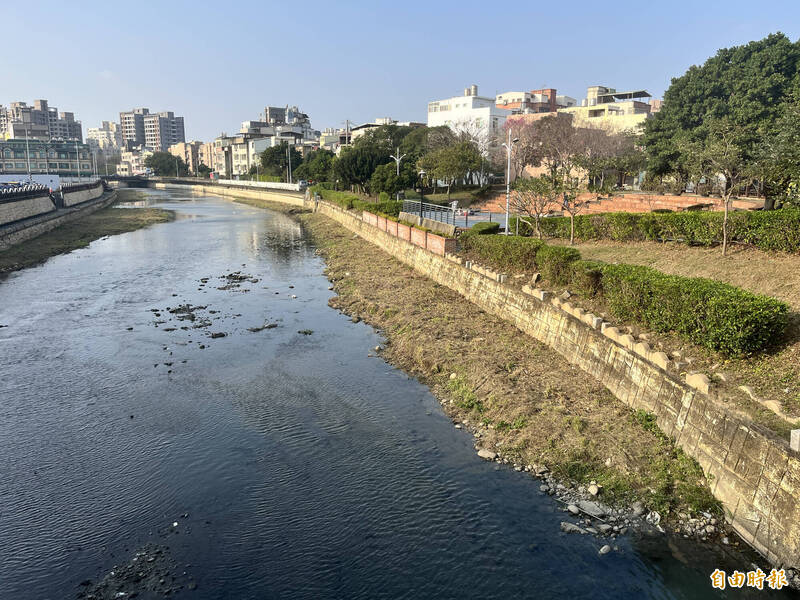 新竹縣政府將復原優化文信爬蟲公園環境,設置礫間處理機房、親水跳石步道、遊戲廣場等,期盼增添親水體驗。(記者廖雪茹攝) 新竹縣政府將復原優化文信爬蟲公園環境,設置礫間處理機房、親水跳石步道、遊戲廣場等,期盼增添親水體驗。(記者廖雪茹攝)