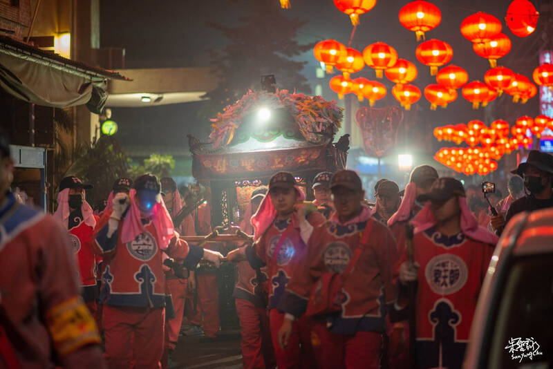 北港朝天宮元宵遶境12日登場,圖為去年遶境照片。(朝天宮提供) 北港朝天宮元宵遶境12日登場,圖為去年遶境照片。(朝天宮提供)