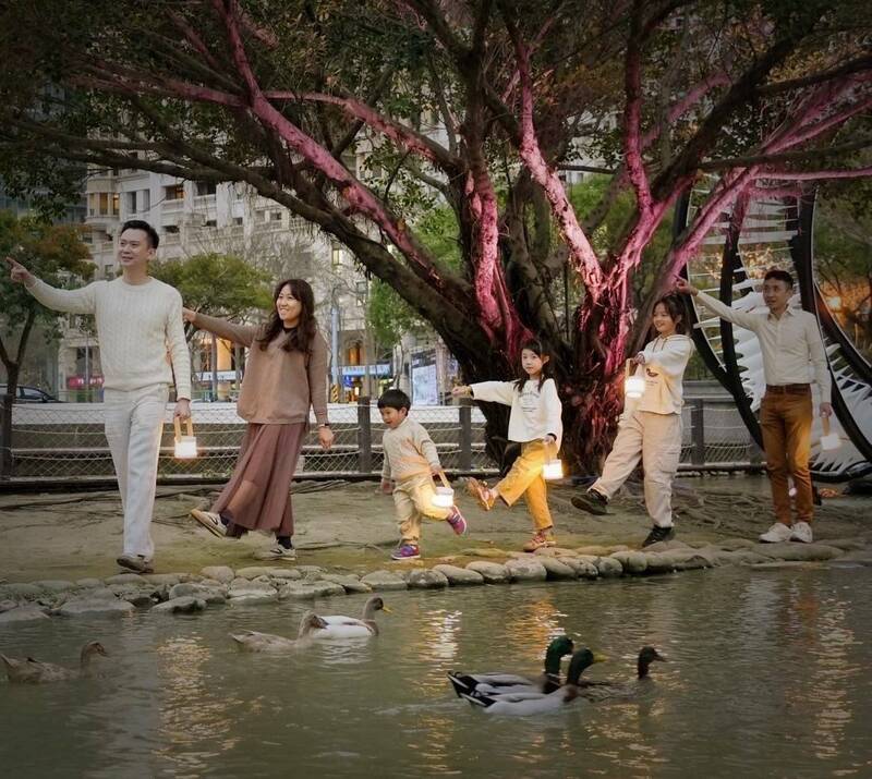 2025竹北光節「水生繁花」安排草地講座、DIY工作坊、竹北好市、美食市集以及質感茶酒沙龍等，還有2波快閃活動。（圖由竹北市公所提供）