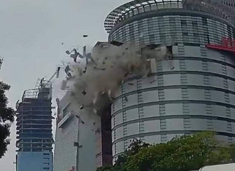 爆炸驚悚瞬間曝光！ 台中新光三越氣爆多人傷亡- 社會- 自由時報電子報