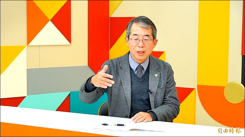 公路局局長陳文瑞表示藍白兩黨大砍預算，大眾運輸補助第三季恐難以為繼。（記者陳怡伶攝）