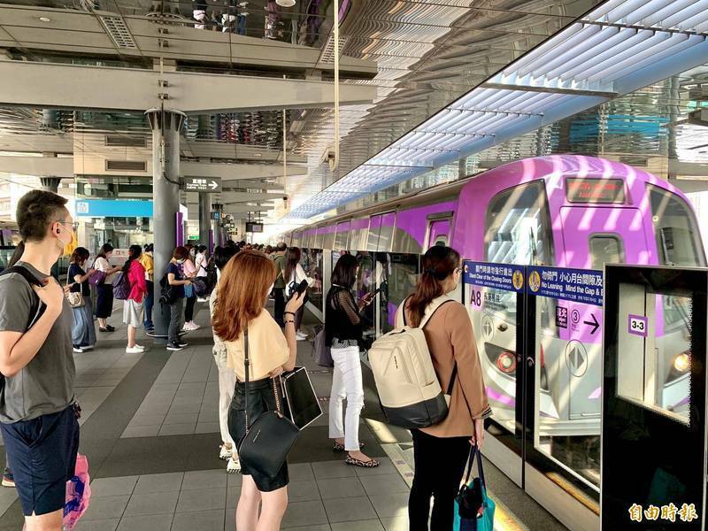 機場捷運A8至A13站昨出現電力異常,6個車站發生短暫停電事故。(資料照) 機場捷運A8至A13站昨出現電力異常,6個車站發生短暫停電事故。(資料照)