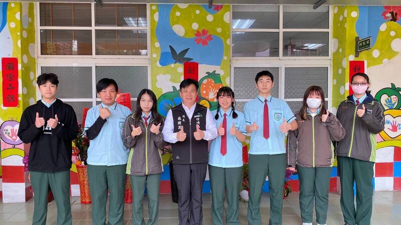 學測成績公布！嘉義縣協同中學兩位4科滿級分 - 生活 - 自由時報電子報